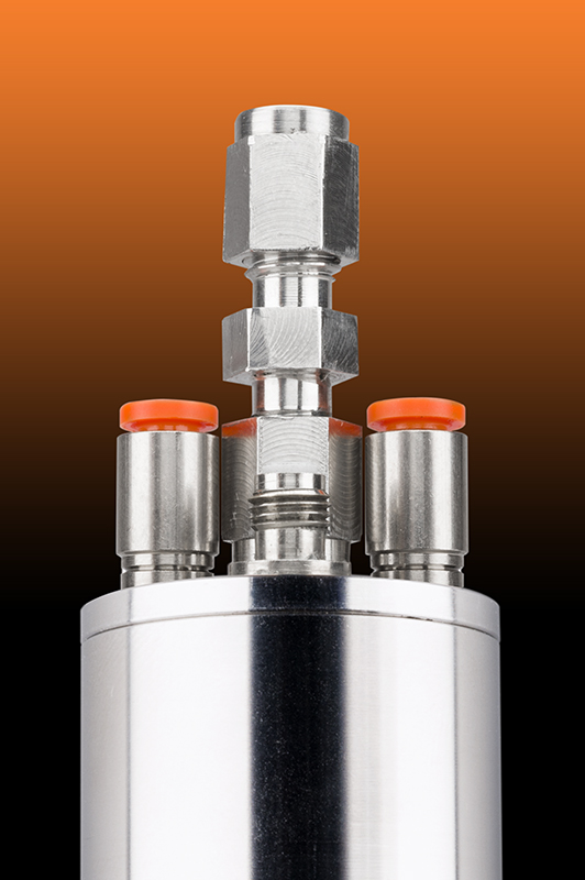 Cooling Ports with Push-To-Connect